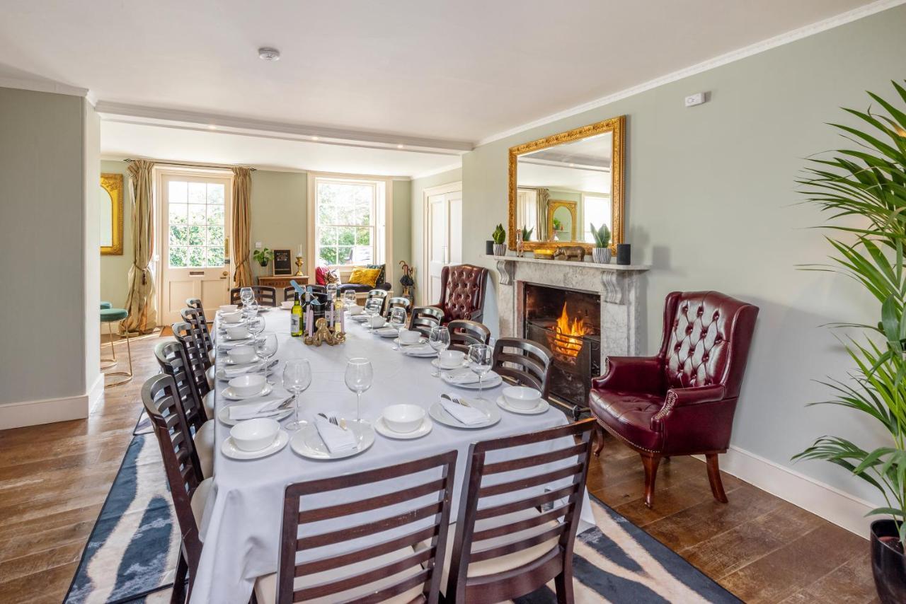 Cotswold Manor House - Country House Retreat With Hot Tub, Ideal For Large Groups Petty France المظهر الخارجي الصورة