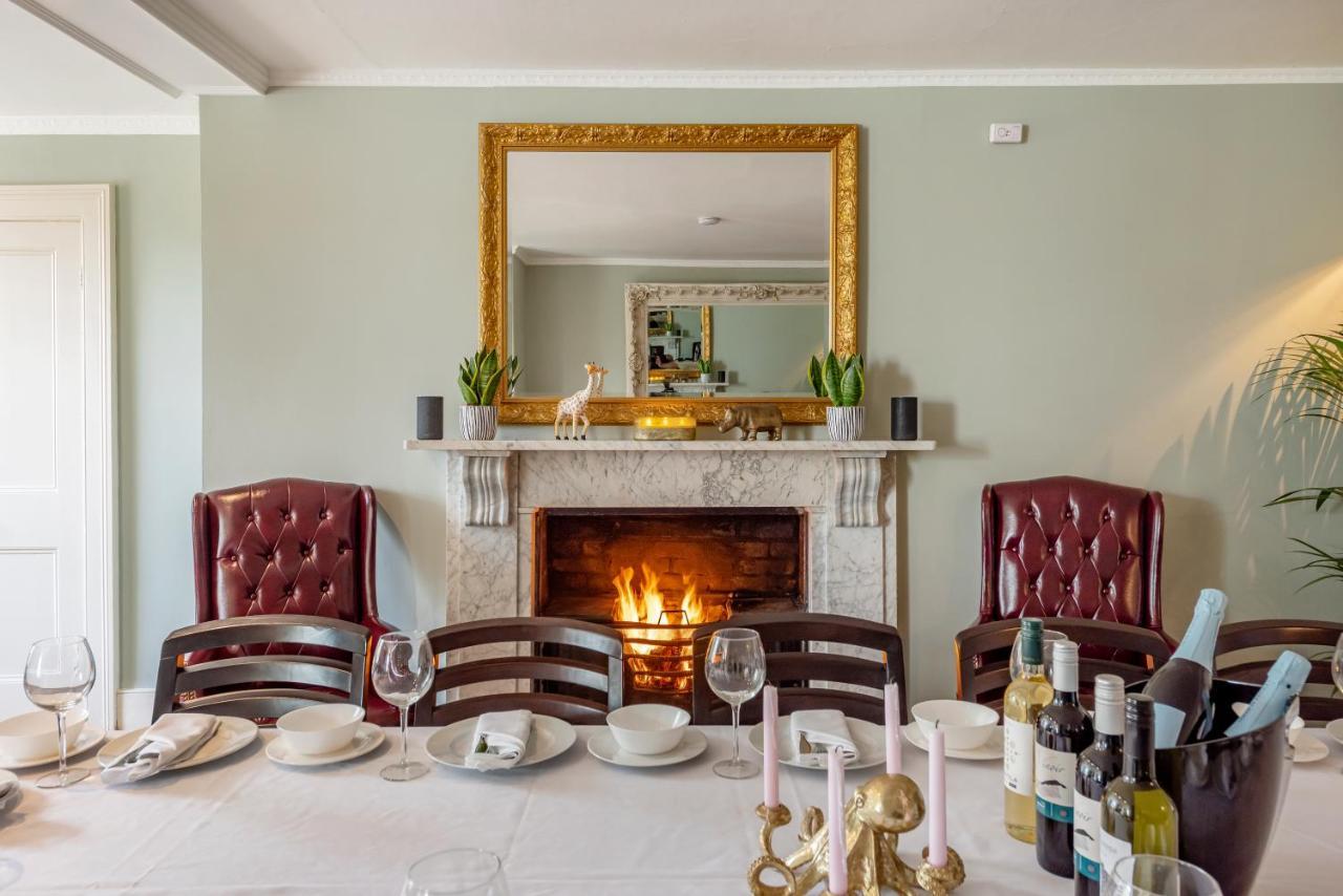 Cotswold Manor House - Country House Retreat With Hot Tub, Ideal For Large Groups Petty France المظهر الخارجي الصورة