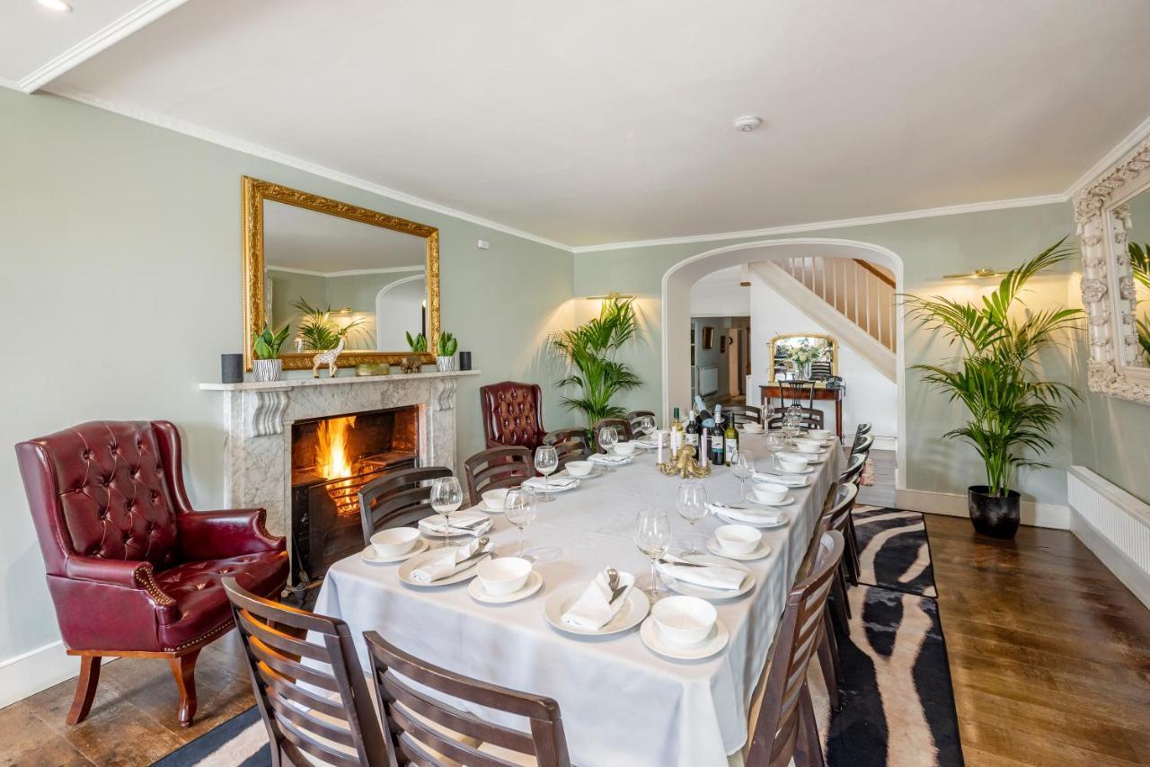 Cotswold Manor House - Country House Retreat With Hot Tub, Ideal For Large Groups Petty France المظهر الخارجي الصورة