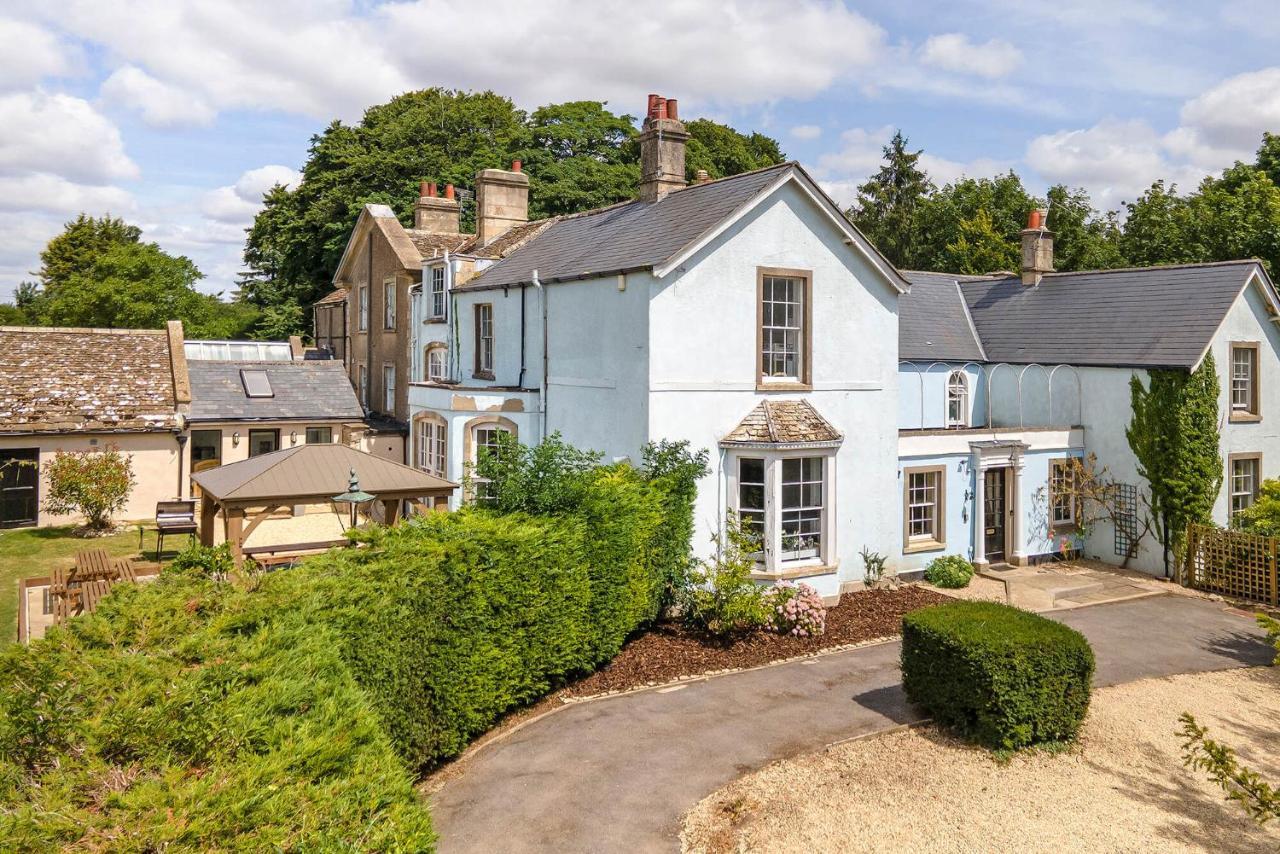 Cotswold Manor House - Country House Retreat With Hot Tub, Ideal For Large Groups Petty France المظهر الخارجي الصورة
